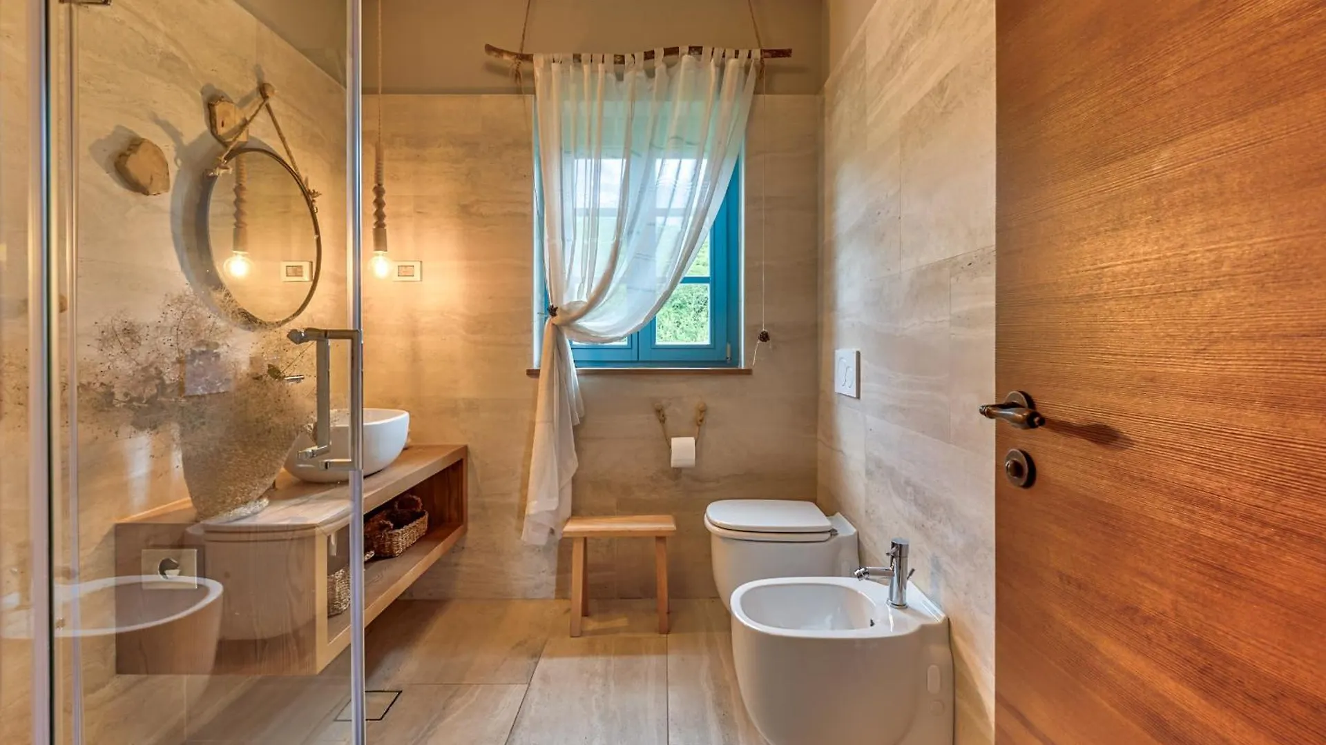 Villa Griota For 8 People Near Umag With Private Pool, Jacuzzi & Sea View - Pet Friendly Vilanija