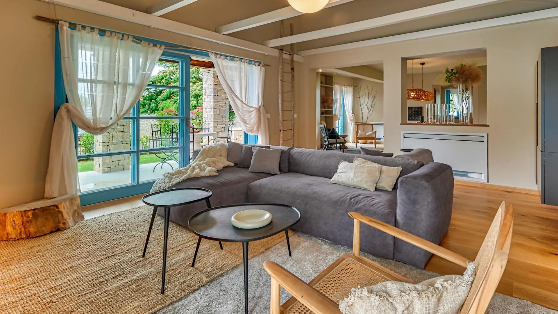 Villa Griota For 8 People Near Umag With Private Pool, Jacuzzi & Sea View - Pet Friendly Vilanija