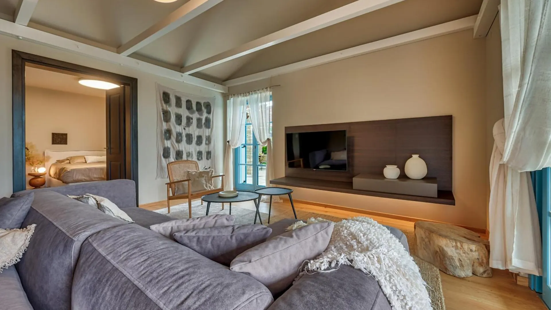 Villa Griota For 8 People Near Umag With Private Pool, Jacuzzi & Sea View - Pet Friendly Vilanija